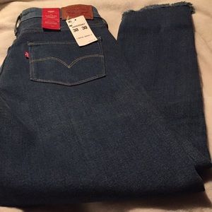 Levi’s 721 high rise skinny jeans